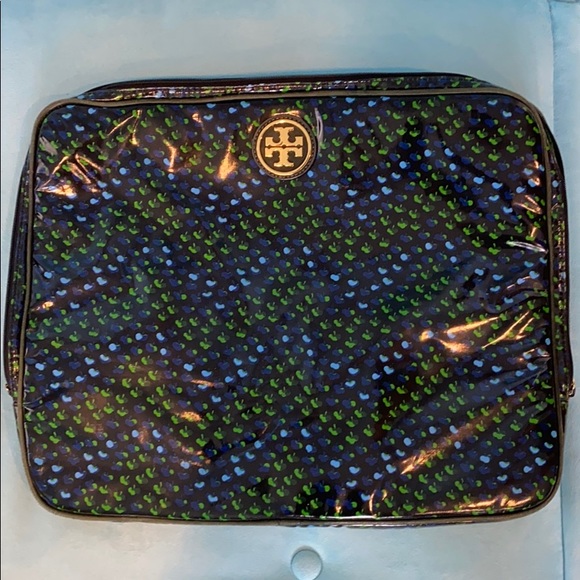 tory burch laptop case
